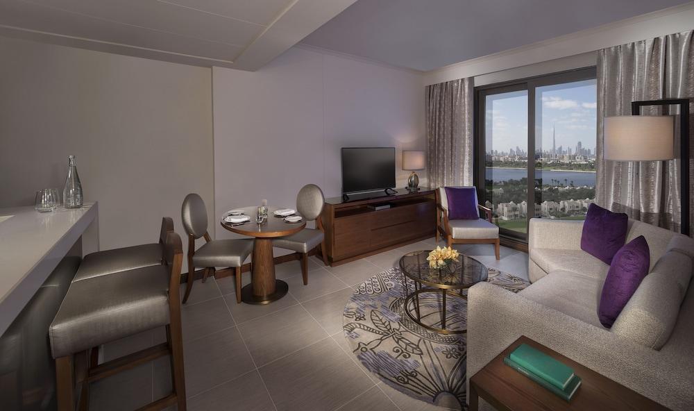Pullman Creek Centre Residences Aparthotel 5*
