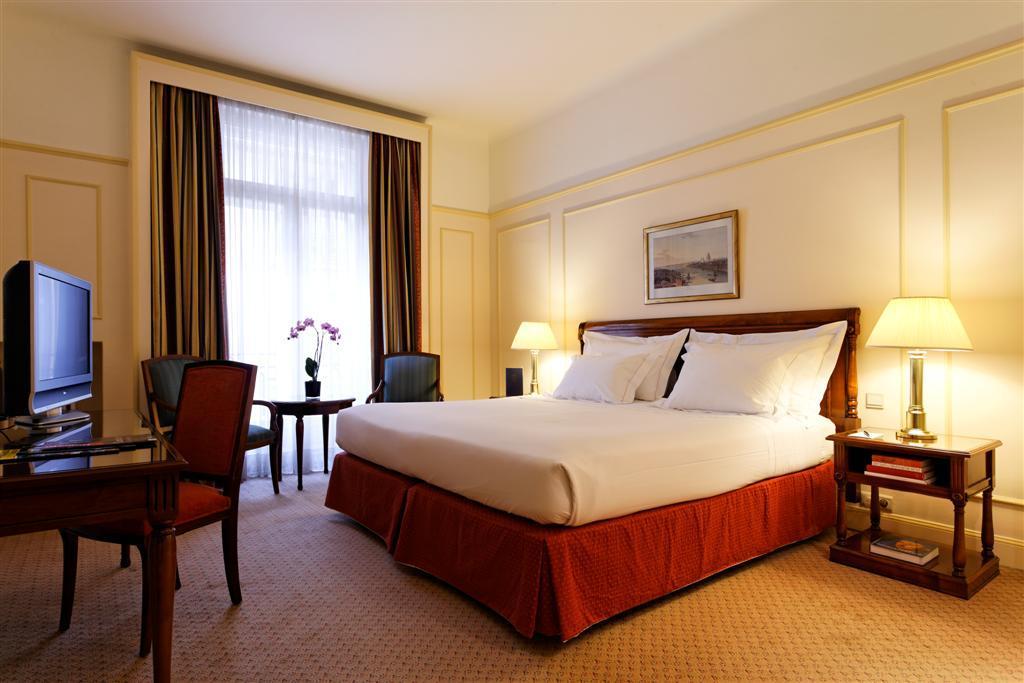 Pullman Creek Centre Residences 5*